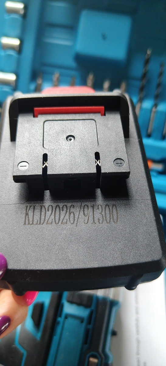 1000079624